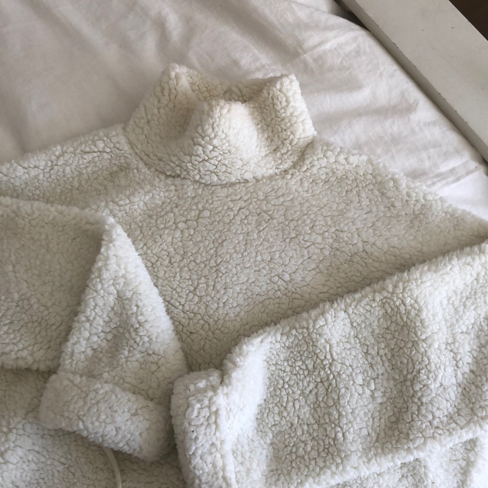 Cotton on cropped teddy sweater